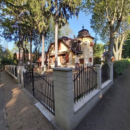 Balatonszemesi Nyaralohaz Villa Buitenkant foto