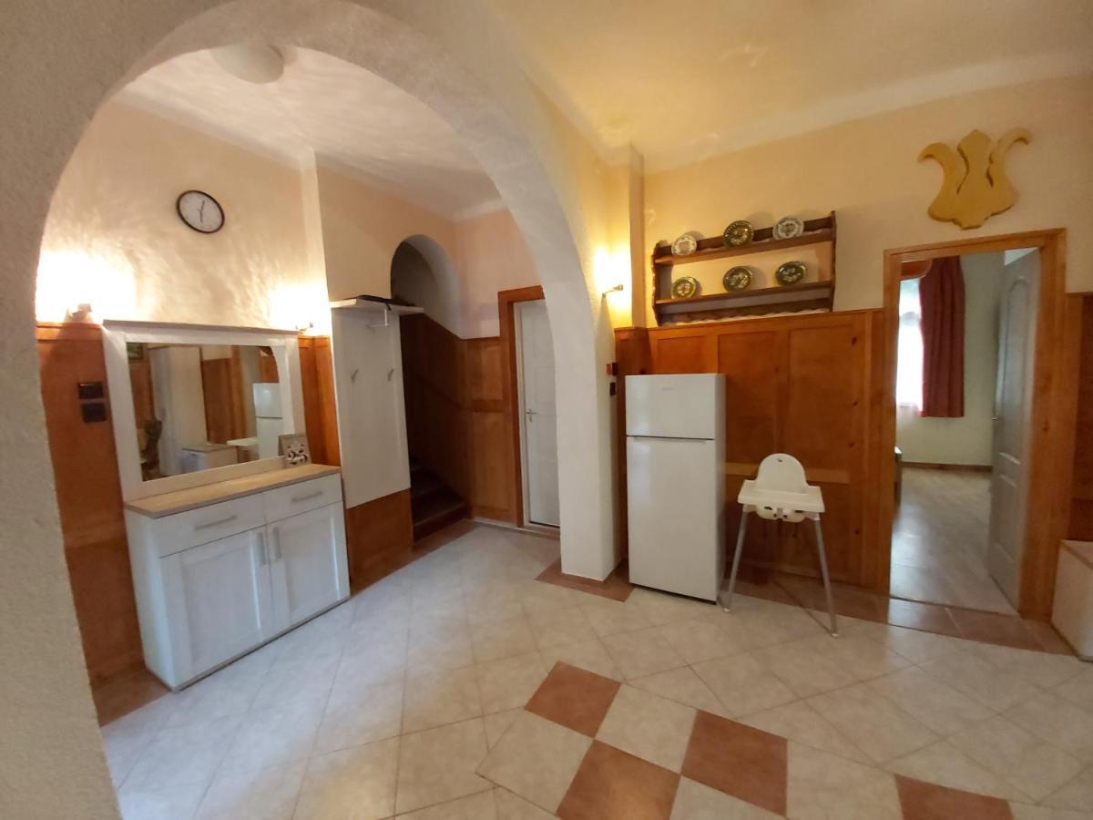 Balatonszemesi Nyaralohaz Villa Buitenkant foto