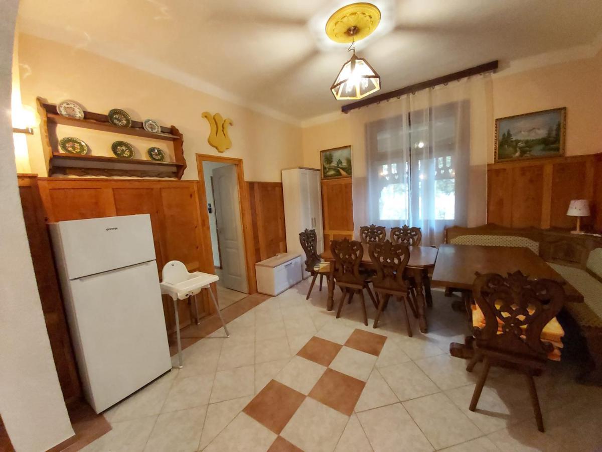 Balatonszemesi Nyaralohaz Villa Buitenkant foto