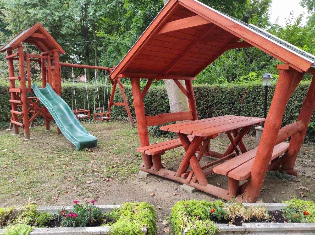 Balatonszemesi Nyaralohaz Villa Buitenkant foto