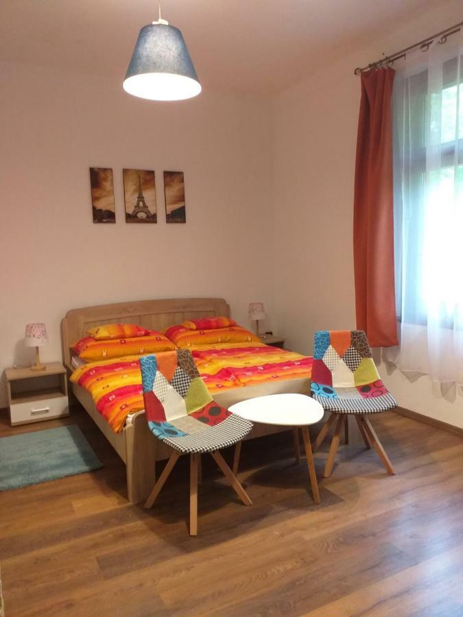 Balatonszemesi Nyaralohaz Villa Buitenkant foto